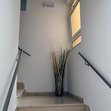 Verbena Aparthotel 2*