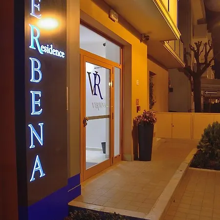 Verbena Aparthotel 2*